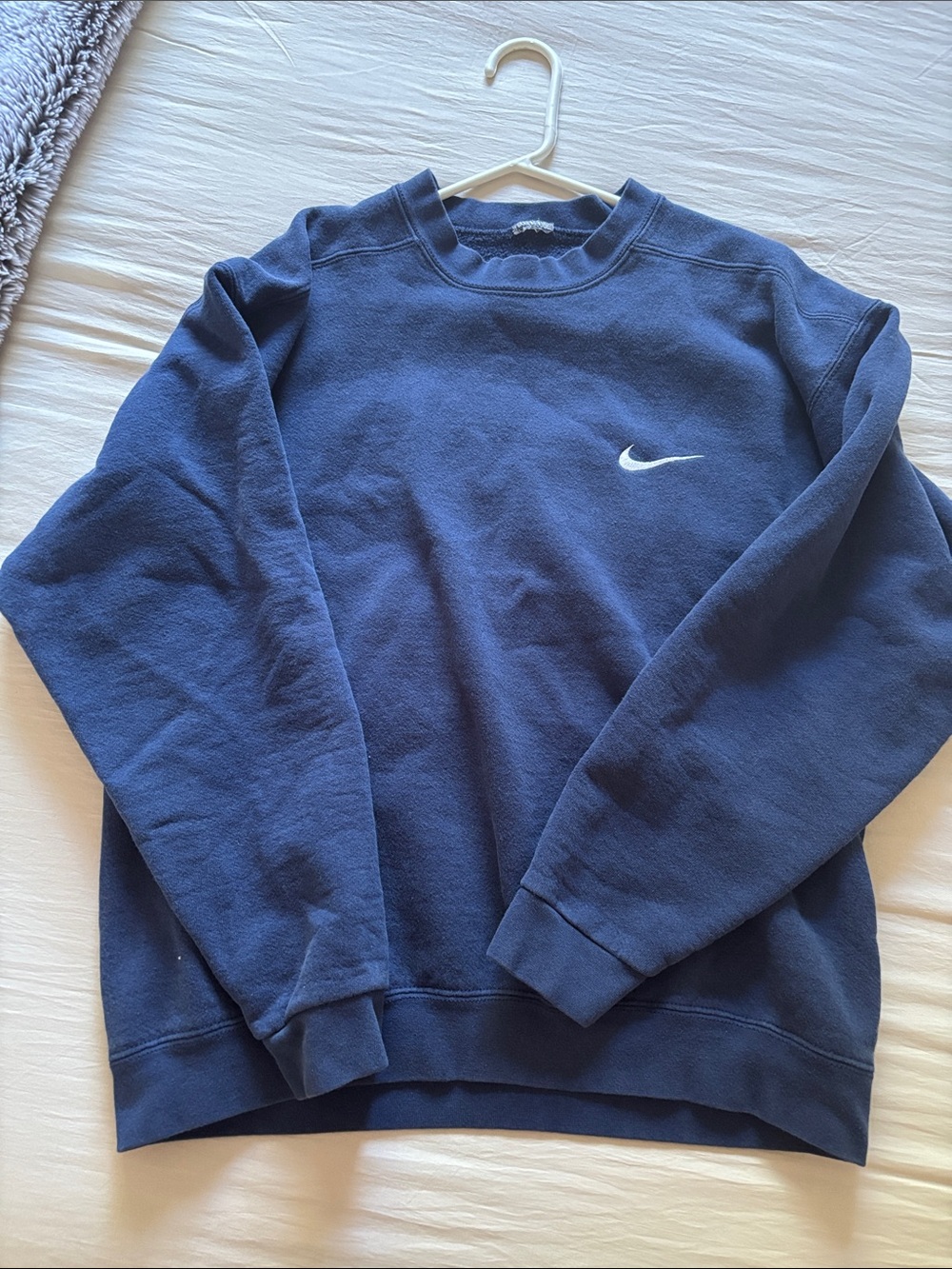 Nike Men's Vintage Navy Blue Crewneck Sweatshirt with White Swoosh